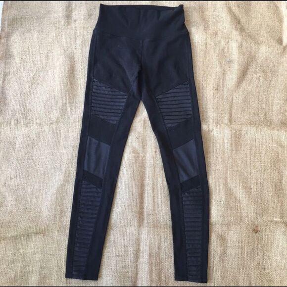 Alo yoga Moto leggings S - Picture 10 of 16